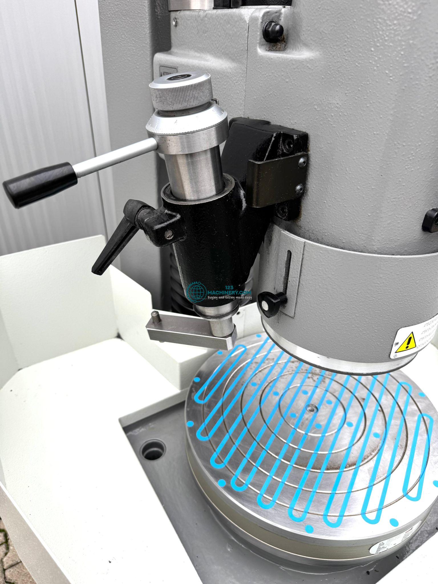 Rundtischschleifmaschine - DELTA LC 400